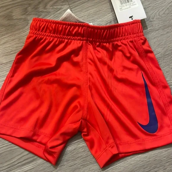 NWT Nike short set - Picture 3 of 5